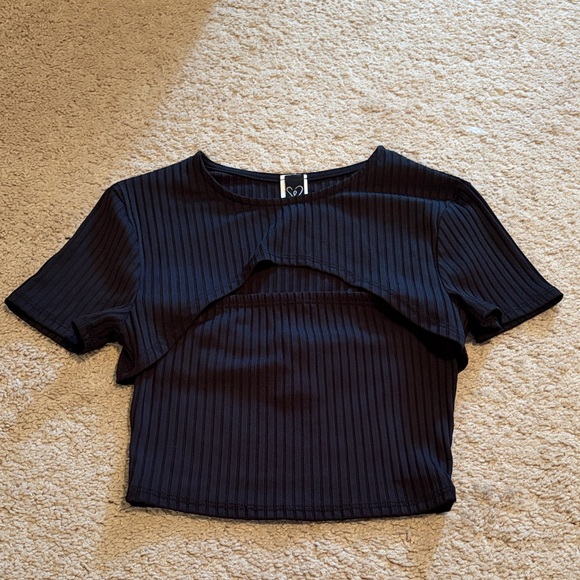 Lot of Nine Going Out Summer Tops (Sized XS and Small) - Picture 15 of 16